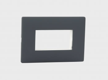 Legrand Mylinc Plate Matt Grey 3Module - 676352