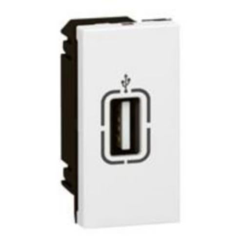 Legrand  Arteor USB Socket 1 Module White – Cat No. 572275