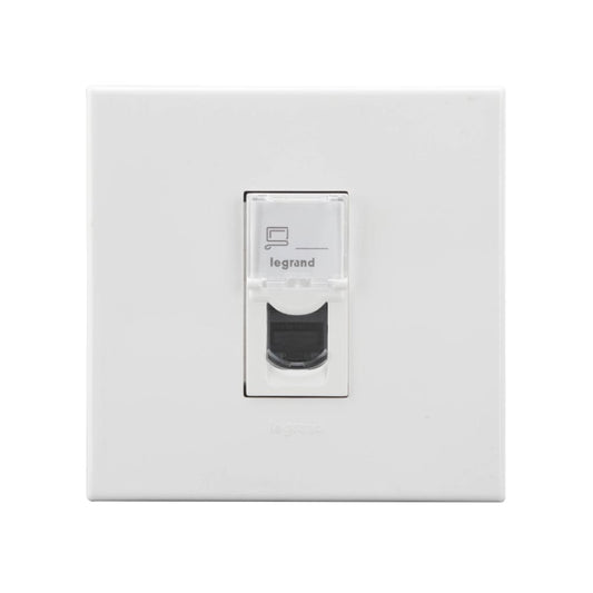 Legrand Arteor Information socket UTP 1 module RJ45 CAT6 - 573428
