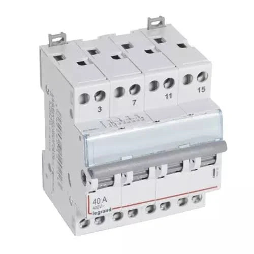 Legrand DX³ Four Pole Two Way with Centre Off 400V AC Changeover Switch – 604022