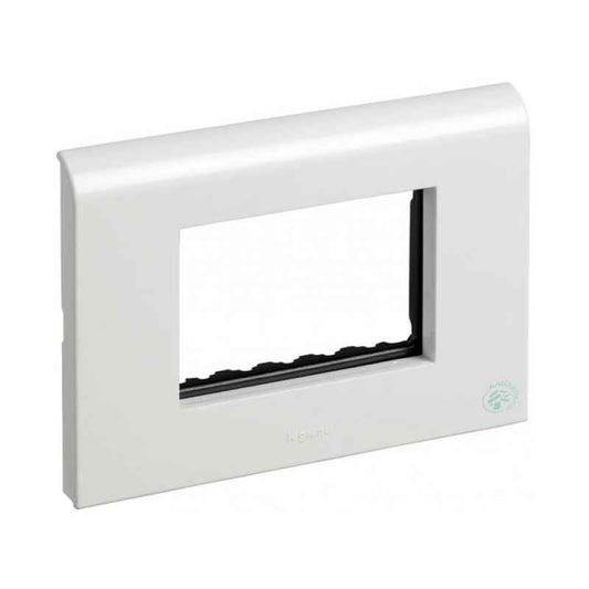 Legrand Myrius PLATE + FRAME 3Module WHITE - 673203