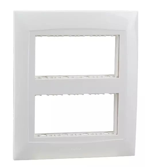 Legrand Britzy White Cover Plate - 2*4 Module with support frame 673495