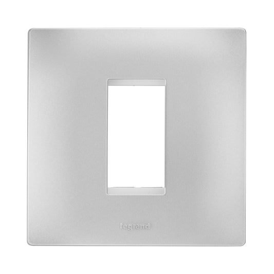 Legrand Lyncus Matt Silver PLATE + FRAME 1Module - 677601