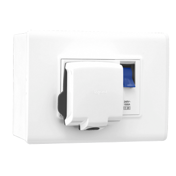 Legrand Allzy Power Unit with 20A MCB & 16A Plug 3Module White - 681127