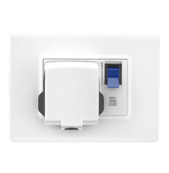Legrand Allzy Power Unit with 25A MCB & 16A Plug 3Module White - 681128