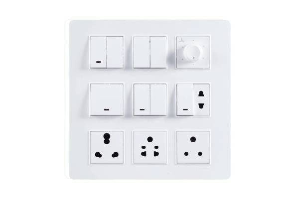 Havells Signia 18M Front Plate White | Modular Cover Frame with Embossed Soft Corner Design